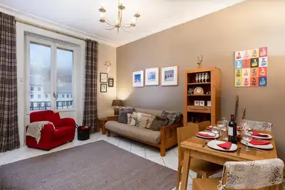 Image de Le Majestic 76 est un appartement rénové avec style dans Chamonix centre avec 2 chambres et 1 salle