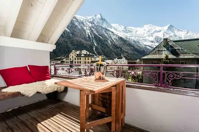 Image de L’appartement Villa Vallet est une location de vacances à Chamonix, en centre-ville, 3 chambres, 3 s