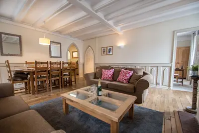 Image de L’appartement Lutetia bénéficie d'un emplacement central exceptionnel