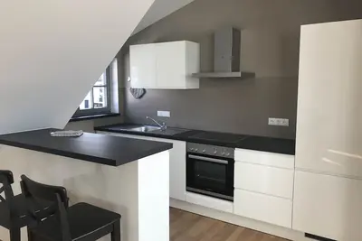Image de Sunny and cozy top floor apartment with a view of the countryside