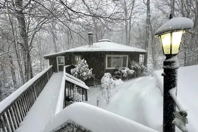 Image de Winter is here! We are very close to the slopes.