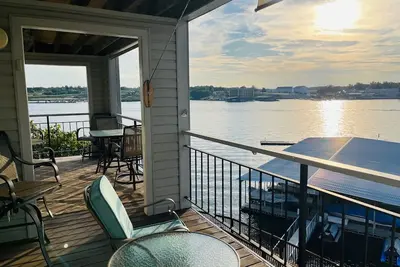 Image de Unmatchable View & Super Convenient Location