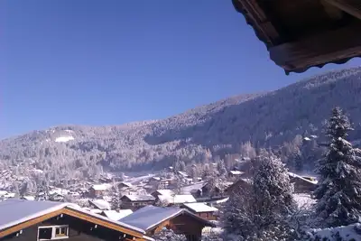 Image de 7-28 day stay for best rates- Chalet Les Carroz