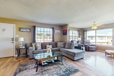 Family-friendly, beachfront getaway w/ a stainless kitchen & shared pool