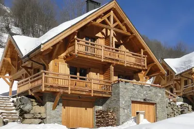 Image de Chalet Skidh****. Emplacement idéal. Vaujany Alpe d'Huez. ski Vtt vélo