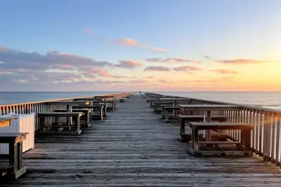 Image de Gorgeous Ocean Views - 1 min walk to beach access!