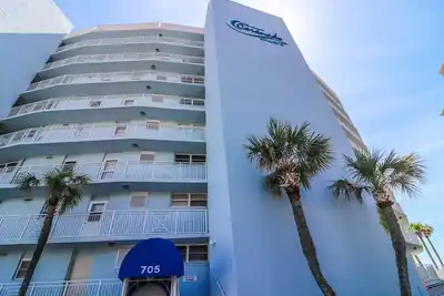 Image de Sea Esta ocean front condo with spectacular views!