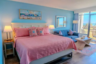 Image de Oceanfront King Suite-Beachfront Pool Deck w/ Hot Tubs-Gc-124