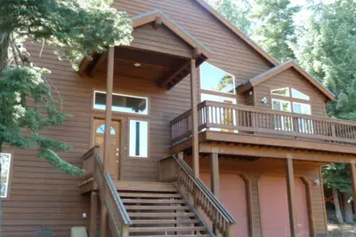 Image de Dog Friendly Truckee Donner Mountain Retreat