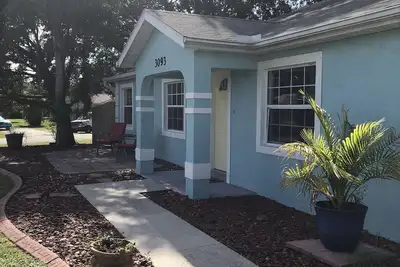 Image de Many Waterfront Community Amenities w\/ Public Boat Ramp and Fishing Pier