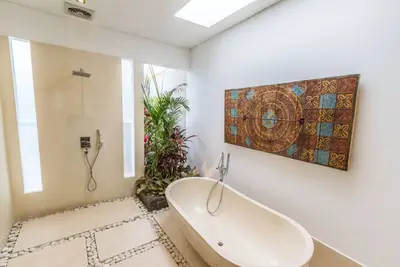 Image de 5 Star Private Villa Holiday in Seminyak at an Unbeatable Rate, Bali Villa 1158