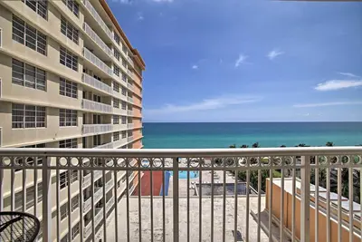 Image de Ocean-View Studio in Marco Polo Beach Resort!