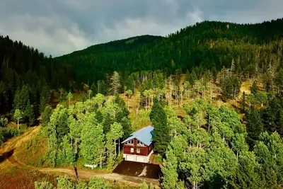 Image de American Bison Lodge+10Miles2YNP+Hottub+Wifi+Ac