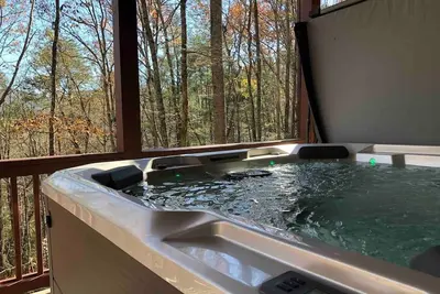 Image de Family and Friends: Beautiful, Cozy & Relaxing
