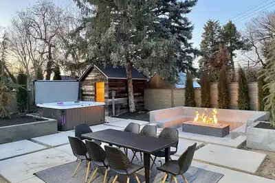 Image de Brick House Luxury Private Retreat w/ hot tub