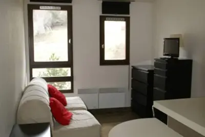 Image de Studio chaleureux aux Adrets - Face aux pistes, 4ème étage, 2 pers, cuisine équipée