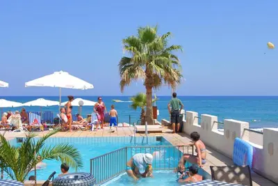 Image de Appartement pour 4 personnes, piscine, proche de la plage