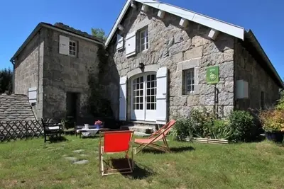 Image de Gîte Nature au Chambon-sur-Lignon: Terrasse, Wifi, Proche Activités et Commerces