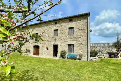 Image de Maison de charme en Margeride: terrasse, terrain clos, proche Saugues et chemin St-Jacques