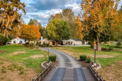 Image de One of a Kind ⭐ Modern Farmhouse Estate Paradise ⭐