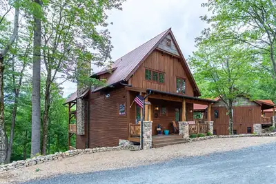Image de Bag End at Eagles Nest - Beautiful Home in The Villages at Eagles Nest!