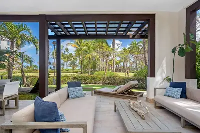 Image de Las Palmeras | Oceanfront Luxury 3 Bedrooms Villa
