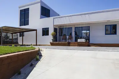 Image de The Ark Duo - 2 apartments combined into 1 house