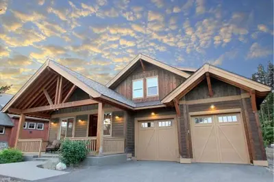 Ev Charger! Hot Tub! Perfect family getaway in the ❤️ of Suncadia!