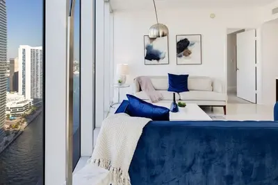 Image de Icon W Brickell By Imd Miami Vacation Rentals Skyline River View 2br/2ba