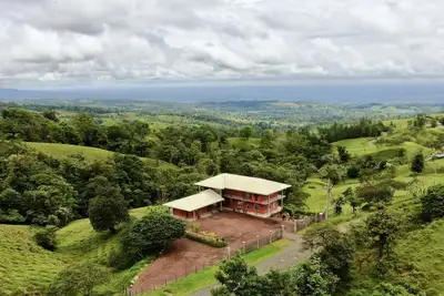Image de Hrc Reforestation Lodge: Remote, Wild, Authentic