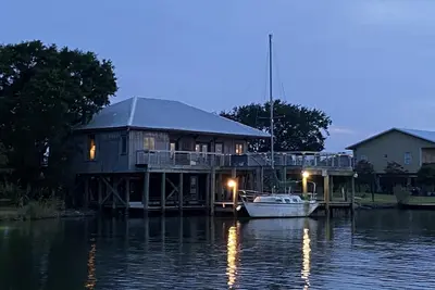 Image de Your Waterfront Escape - 28 min to the French Quarter