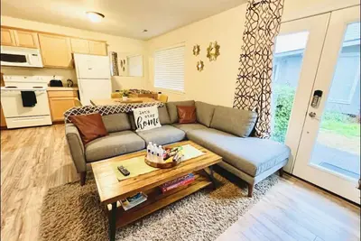 Image de Private Guest Suite - near Alderwood Mall - Seattle