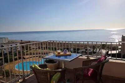 Image de Grand T4 au Barcarès avec Vue Mer et Parking - 3 Chambres, Terrasse, Proche plage