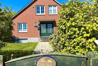 Image de Vacation apartment/apartment for 5 guests with 75m² in Utersum (145703)