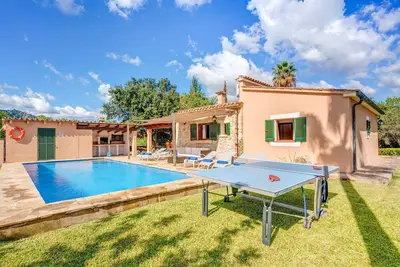 Image de Villa Joana avec vue sur les montagnes, Wi-Fi, jardin, piscine et terrasses