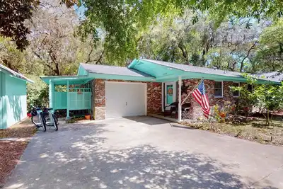 Image de A Hidden Gem Duplex 2 bedrooms, 1. 5 bathroom