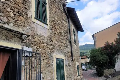 Image de Beautiful stone house near Garlenda, 10 minutes from the sea