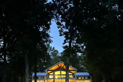 Image de Centrally located Deerfield Resort Lakefront Getaway