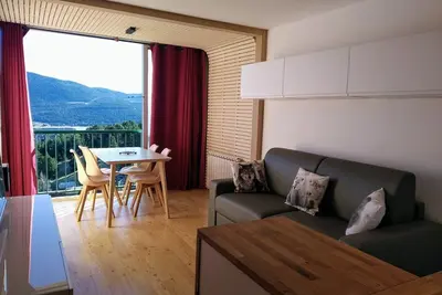 Image de Spacieux 2 pièces avec coin cabine et parking, proche du lac de Matemale