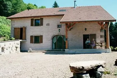 Image de Ferme Vosgienne Rénovée avec Confort et Nature pour 7 Pers, WiFi, Animaux Bienvenus