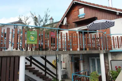 Image de Appartement cosy au cœur de Vagney, proche commerces et sentiers, terrasse et cheminée, à 15km Gérardmer