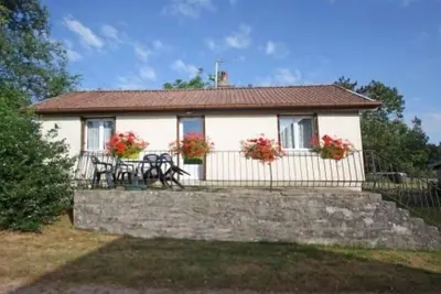 Image de Gîte reposant en forêt avec terrasse, proche de Plombières-les-Bains