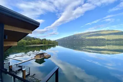 Image de Luxury on Cultus Lake