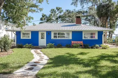 Image de Bay Front Blue Crab Cottage with Dock\nSUMMER 2025 Special 20% Off