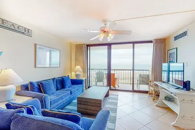 Image de Sea Colony Ocean 4th floor condo w/ tennis court, balcony, and basketball court