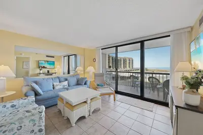 Image de Sea Colony Ocean 2nd floor condo w/ elevator, tennis court, and basketball court