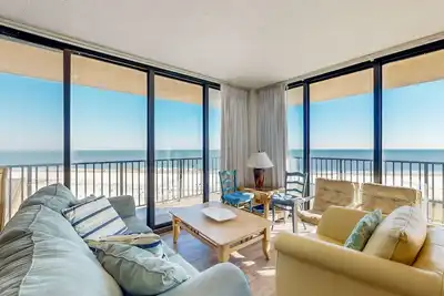 Image de Sea Colony 5th Floor Ocean View Condo with Gym