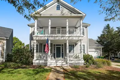 Image de Bear Trap Dunes house w\/ basketball court, fireplace, tennis court, & free WiFi