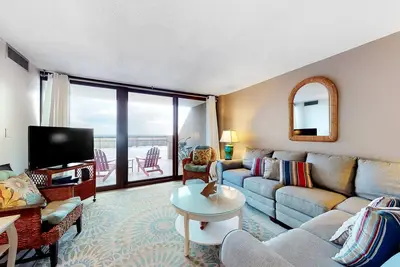 Image de Sea Colony Ocean 1st floor condo w/ gym, pool, and tennis court