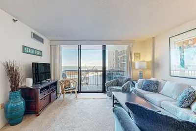 Image de Sea Colony Ocean 2nd floor condo w/ pool, basketball court, and free WiFi